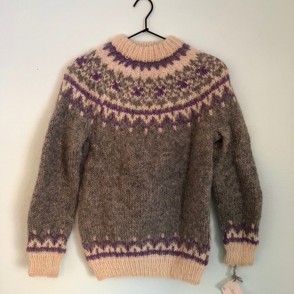 NWT Women’s Vintage 100% Wool Icelandic Sweater - Picture 1 of 4
